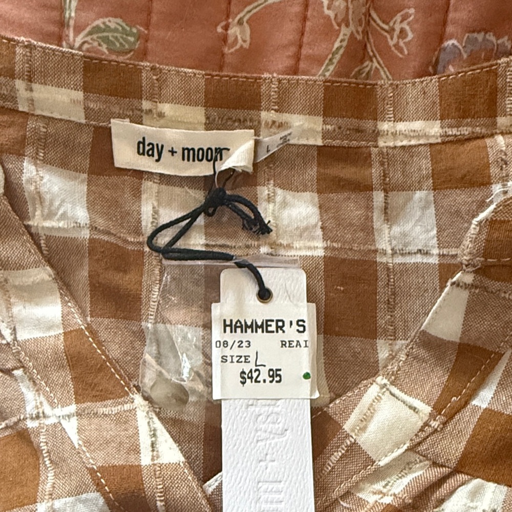 Brown and White Plaid Blouse - Picture 2 of 4